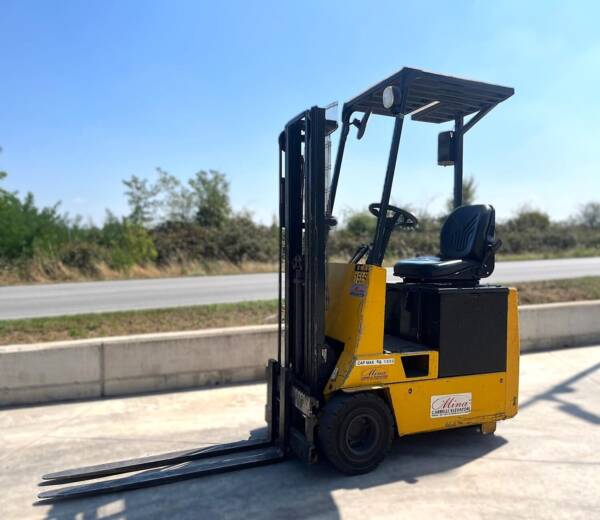 carrello elevatore frontale elettrico